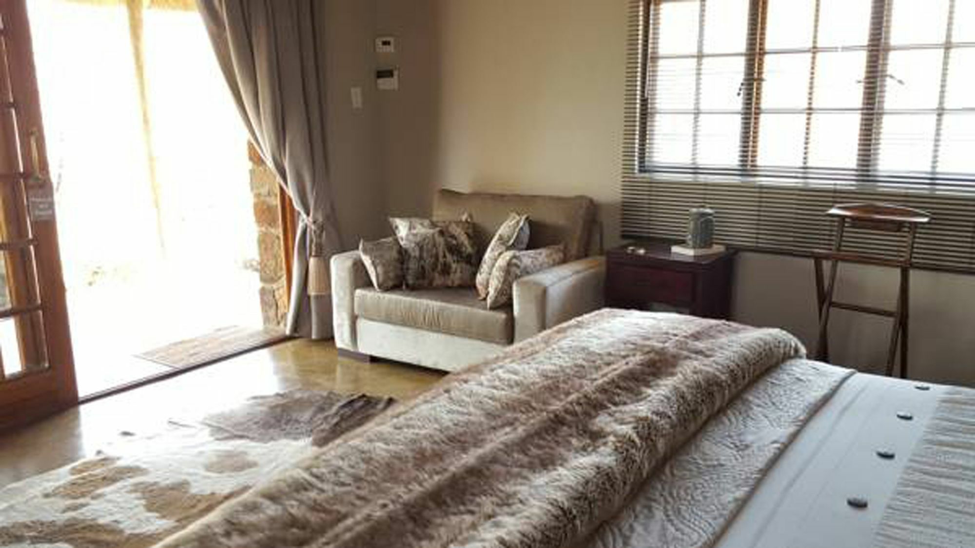 Waterside Cottages & Villas - Self Catering Gaborone Esterno foto